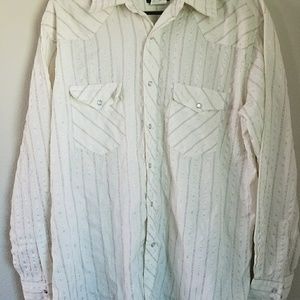 Pearl snap button up